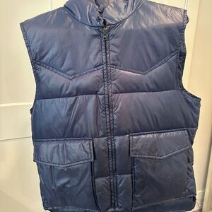 1970’s Vintage Pack-In Ski Daddle Down Puffer Vest.
